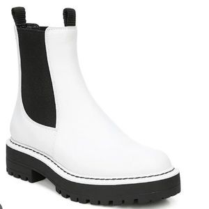CLASSIC Sam Edelman Women's Laguna Chelsea Boots Sz 8
